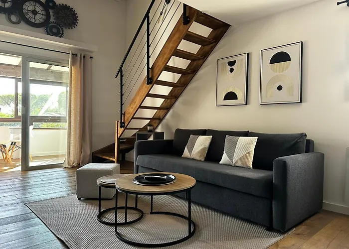 Frejus - Appartement 4 Personnes - Piscine